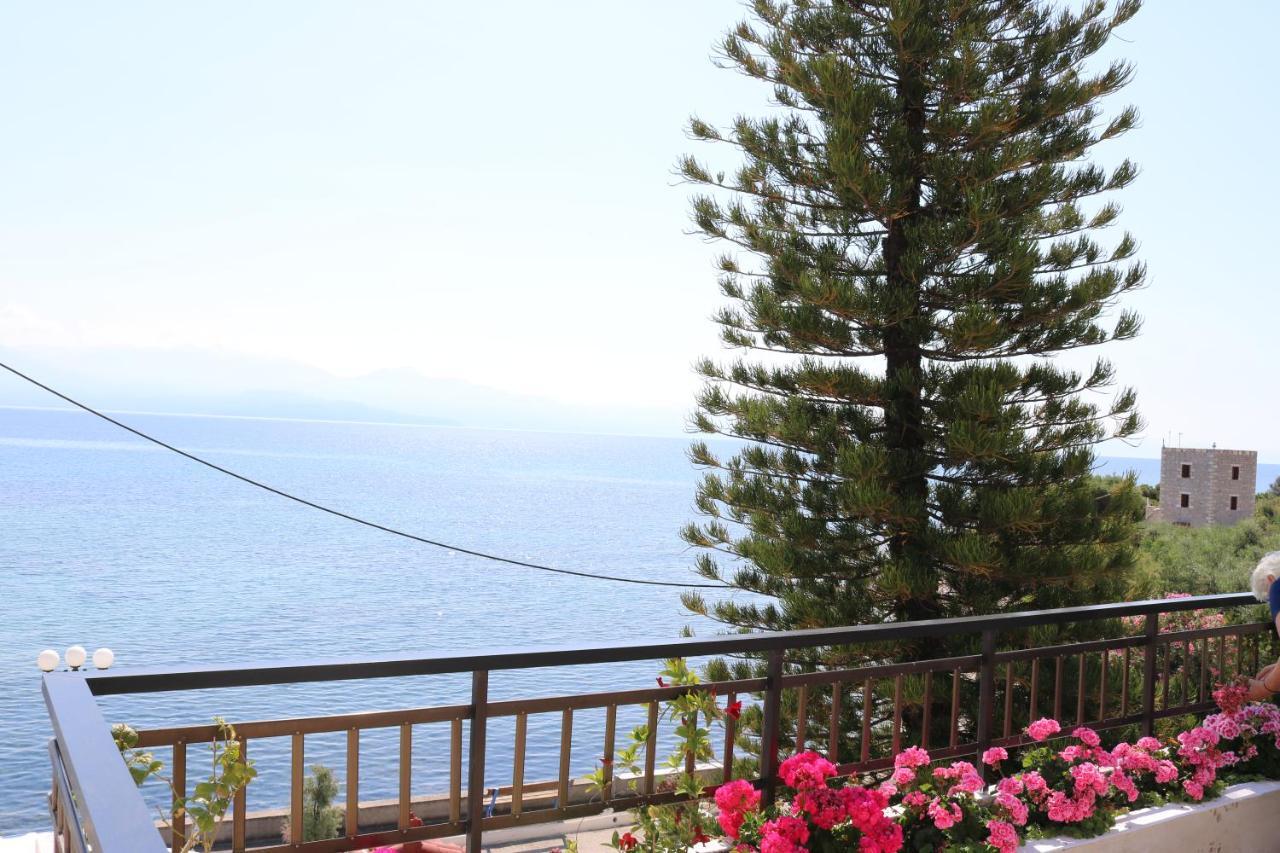 5 Meters From The Beach Chrani Exterior photo